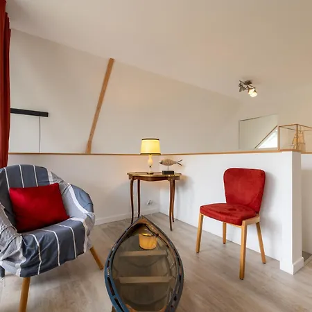 빌라 Grande Maison Bord De *